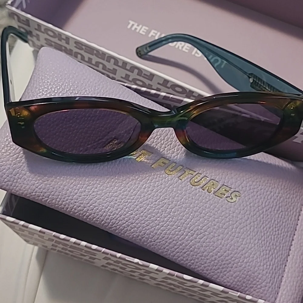 New Hot Future cosmic rebel sunglasses